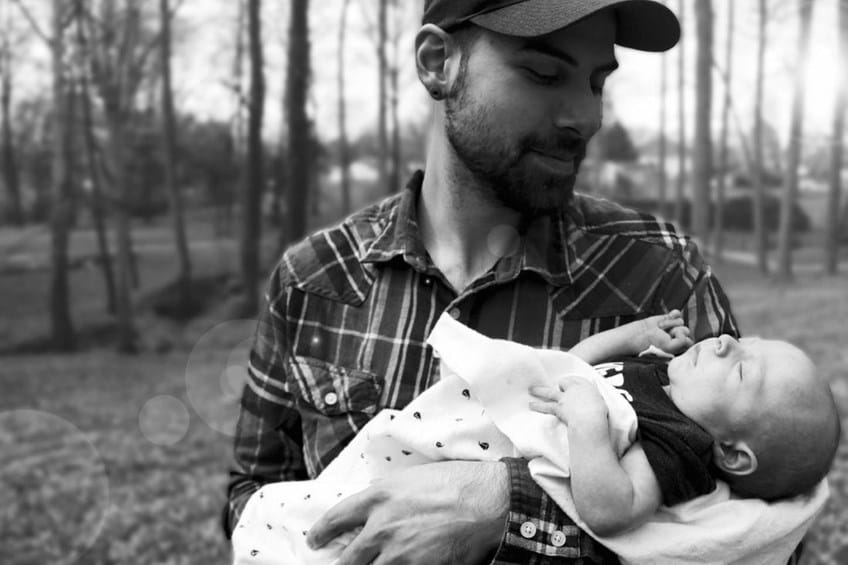 Six months maternity leave to transfer to fathers image